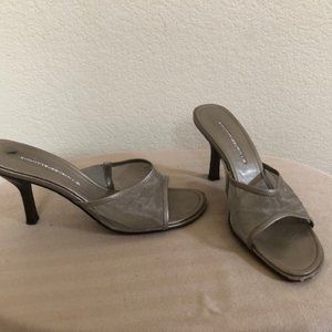 Donald J. Pliner Slip On Heels!